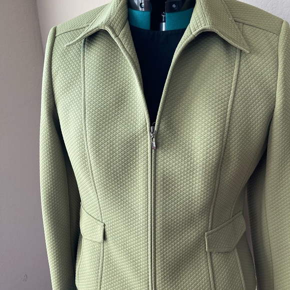•	Talbots Jacket Green - Picture 2 of 6